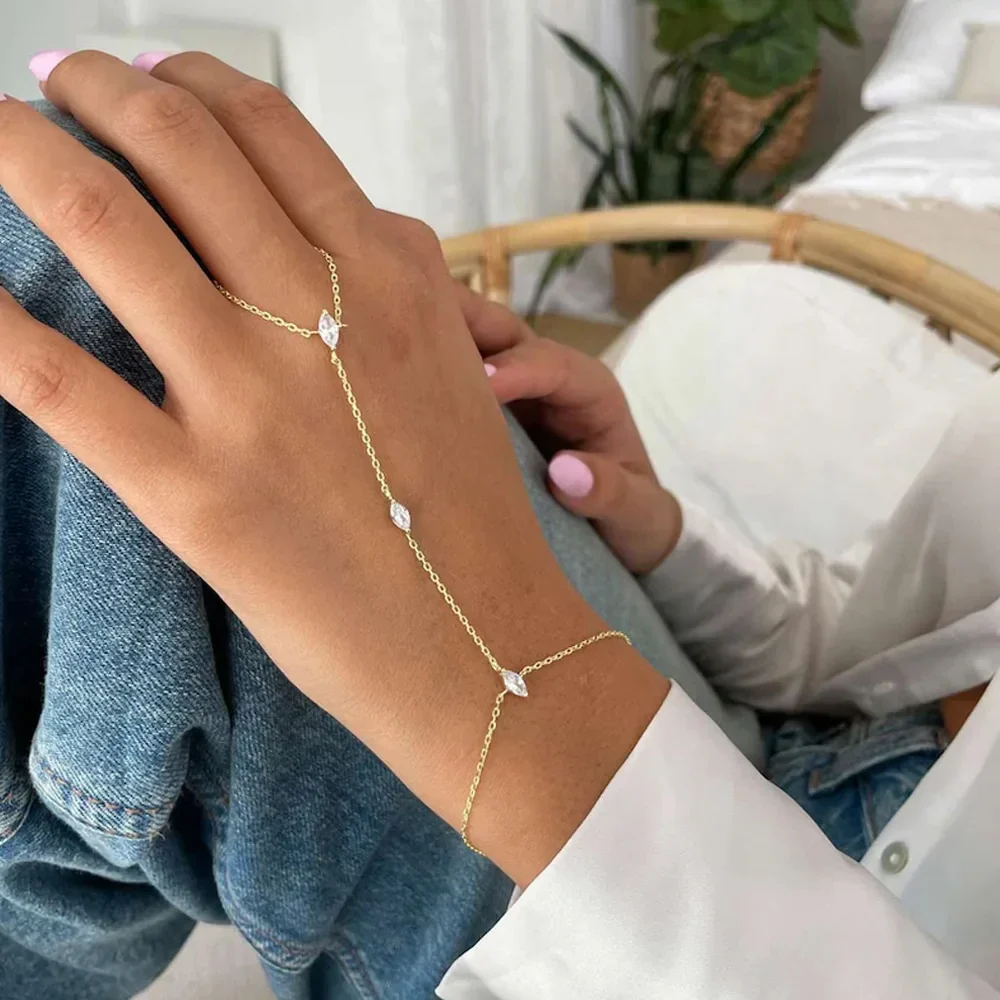 Aurora Hand Chain – Bracelets - Image 2