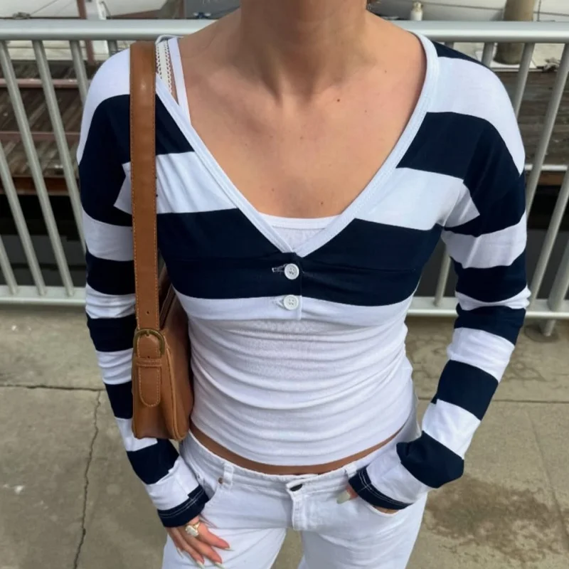 Vintage Crop Top Cardigan – Green - Image 4
