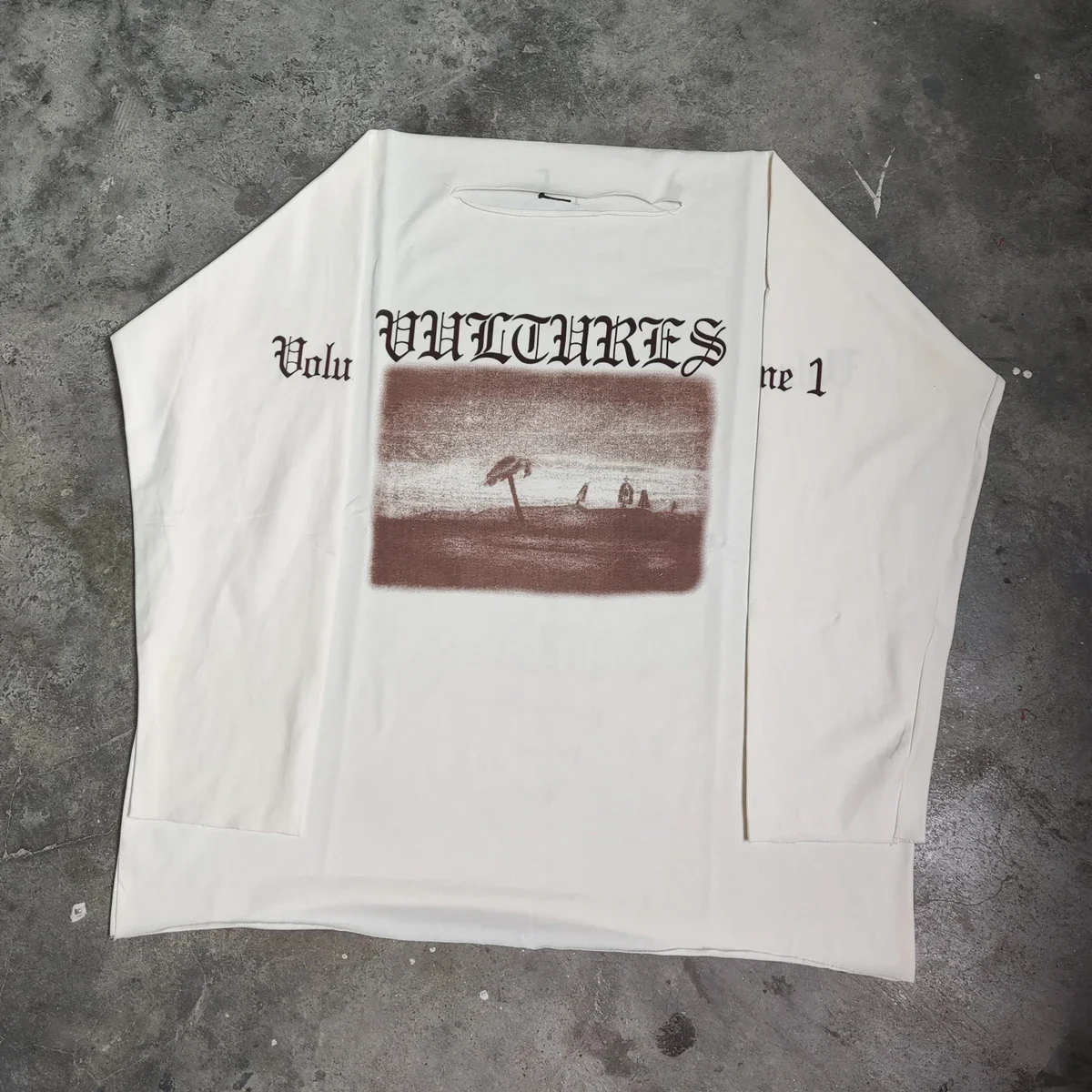 Kanye Long Sleeve Tee – Beige T-Shirt